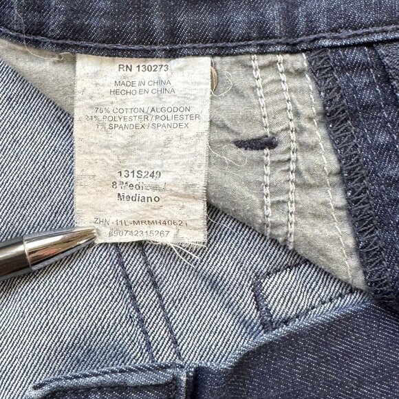 Riders By Lee Womens Blue Denim Capri Jeans Size 8 Medium Pockets Cotton Blend - Picture 6 of 13